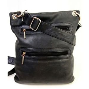 Margot genuine leather crossbody pebble messenger crossbody bag